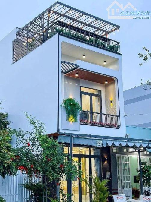 BÁN NHÀ PHỐ PHƯỜNG CHÁNH HIỆP(p.tương bình hiệp cũ)